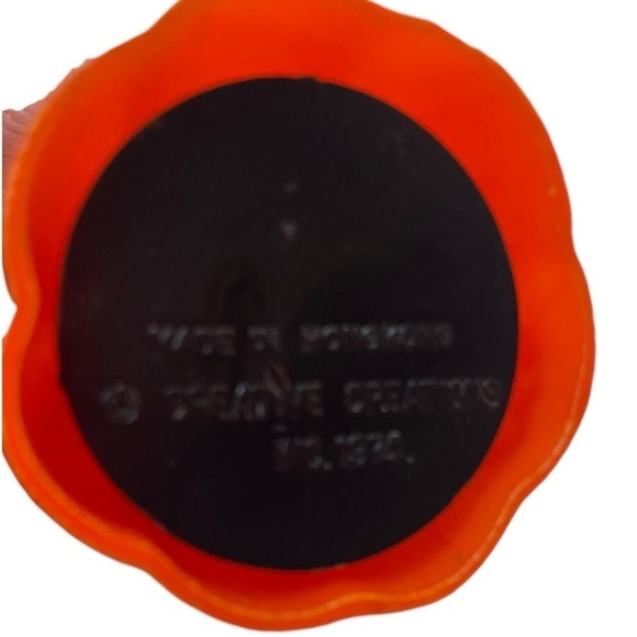 Vintage Creative Creations Inc. 1974 Halloween Skeleton Push Button Puppet - Picture 5 of 5